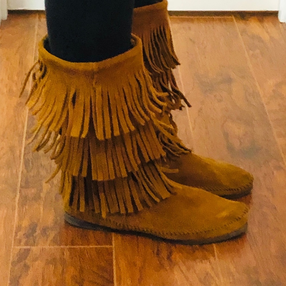Minnetonka fringe boots!
